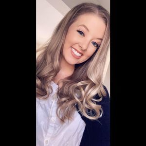 Meet your Posher, Brittany